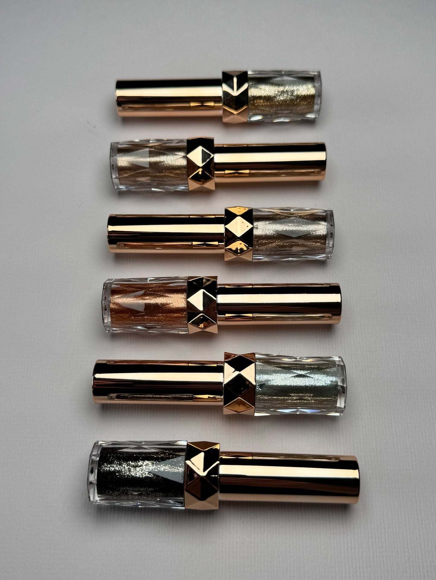 Vloeibare diamond oogschaduw