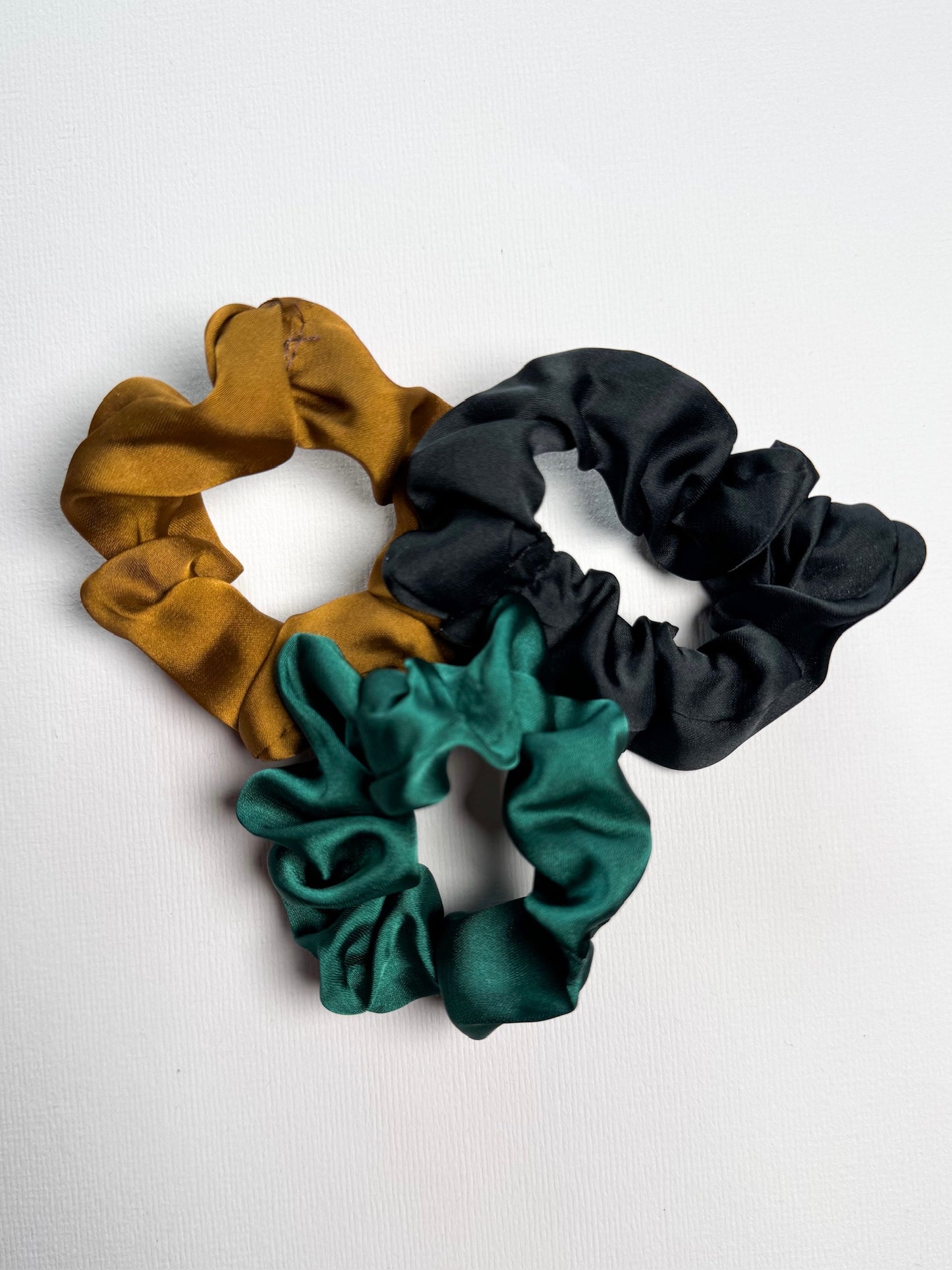 Scrunchie trio deluxe