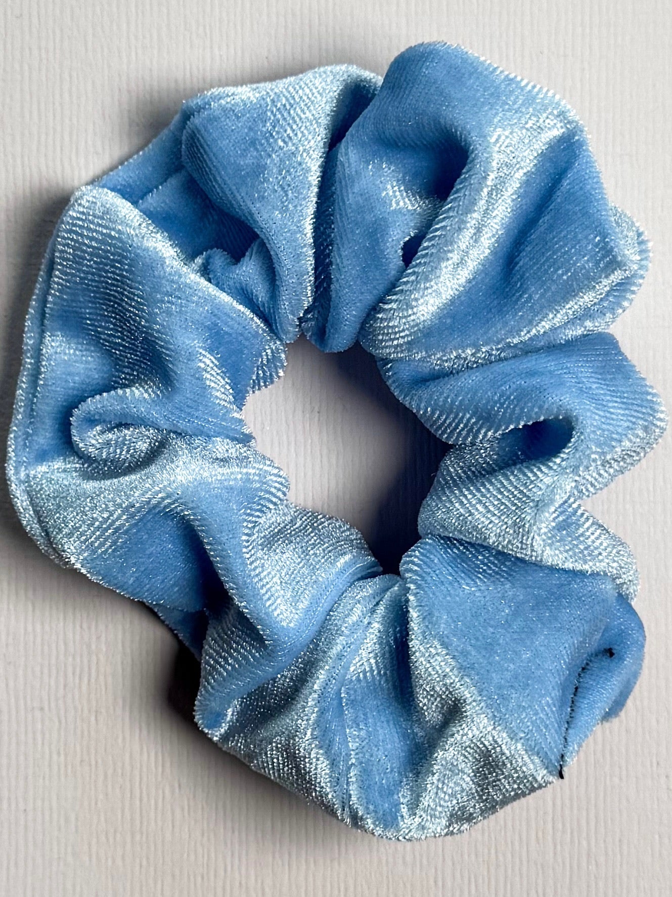 Velvet scrunchie blauw