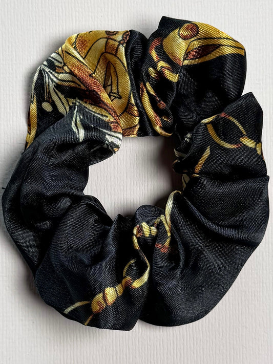 Scrunchie black gold